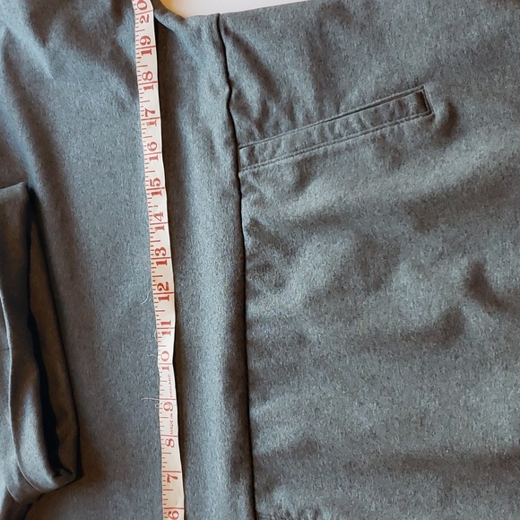 North Face Girl's Long Sleeve Gray Sweatshirt w/Pocket Size M (10/12) - Picture 11 of 13